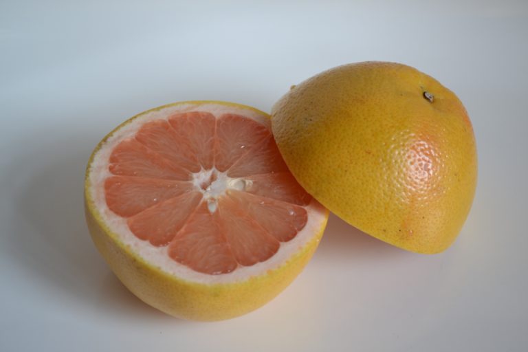 Interactions entre médicaments et pamplemousse RFCRPV